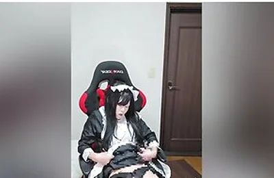 [crossdressing] Japanese Crossdresser Masturbating In Maid Outfit