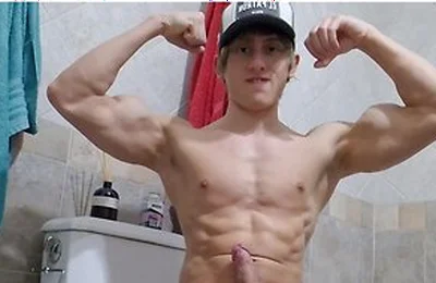 (video Preview) I Masturbate In The Toilet!