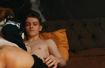 Jerking off Under the Christmas Tree