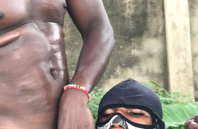 This Power Bottom Show off His Sloppy Asshole Before Been Fucked by Two African Hot Tops