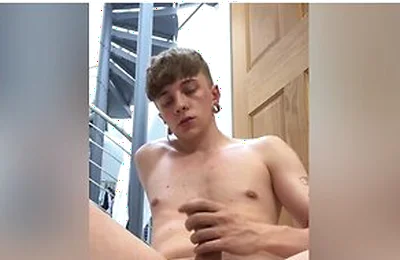 Lucas Twink Riding Dildo