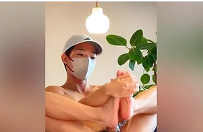 Yu, A Cute Japanese Boy, Masturbates With His Own Cock Between His Soles