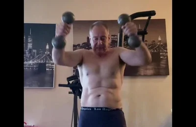 I'm Pumping My Hands