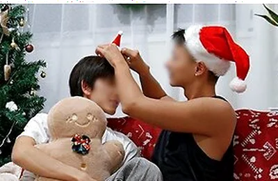 Decorating The Tree With The Neighbors Big Bro