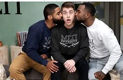 Denzel Welcomes His New Roommate Joey Mills In The Best Way By Fucking His Twink Ass