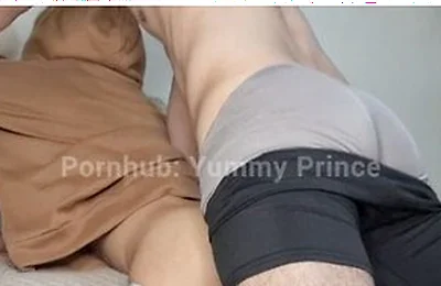 Curious Straight Guy Nagpa-binyag Sa Bagong Tropa