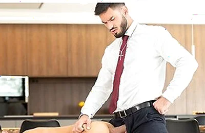 Hot Obedient Escort Milo Miles Gives Holy Priest Deepthroat