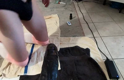 Taking My Big Dildos on My New Fuck Machine
