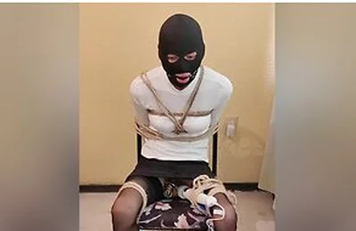 Chair Tied N Vivrated
