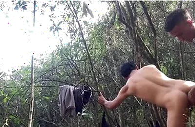 A Curious Straight Guy Saw Me Masturbating In The Woods And Ended Up Fucking Us With Sexo Duro