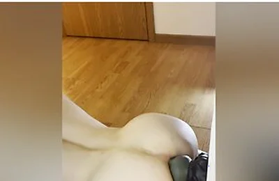 Working Out My Bussy With Dildos And Fisting