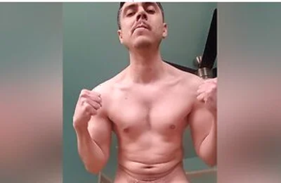 Handsome Stepdaddy Flexing Muscles Naked And Showing Off Ass