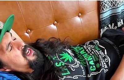 Maxx Stoner - Stoner Cumshot