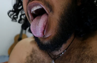 Hairy Giant Man Big Cumshow