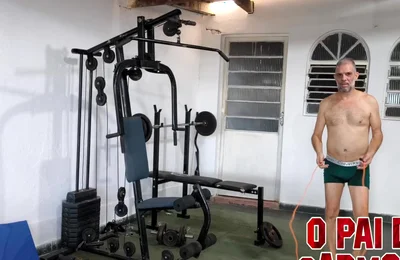 Training Naked and Carmona Saw
