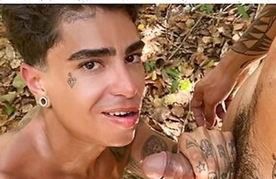 Hot Colombian Hitchhiker Cain Gomez Sucks Strangers Cock In His Car