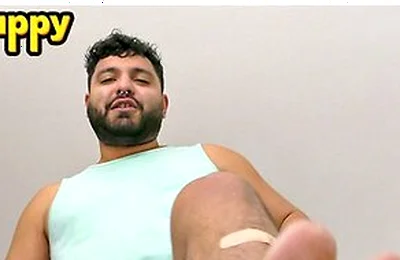 Demetri Silver Shrinks Intruder And Demands Giant