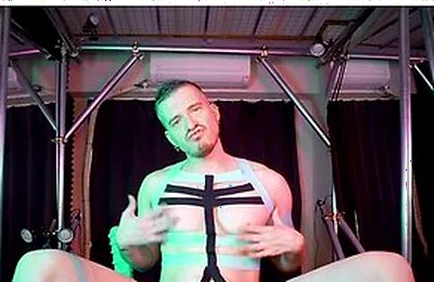 Muscular Fisted His Own Ass Before Riding Dildo - Axel Abysse