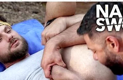 Beefy Dudes Nico Bear And Heath Halo Flip Fuck Outdoors