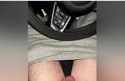 Hung Jock Shoots A Risky Load In His Car - Tpk