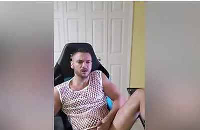 Bisexual Gamer Pose
