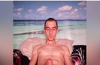 Boy Decides To Record Himself Masturbating While Watching Porn