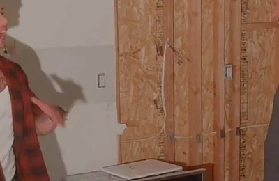 Hairy Foreman Fucks Ripped Construction Worker