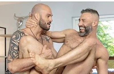 Cole Conners And Cliff Jensen In Hunk Strangers Hook Up At An Open House