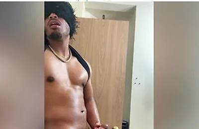 Masked And Oiled Up Blasian Muscle Jock Jerks And Cums For You. Stroking/ Edging/ Cumshot/ Flexing