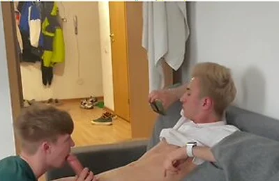 Seduced My Cute Friend With A Big Dick For A Blowjob And Made Him Cum