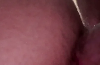 Penetrating Favourite Hole