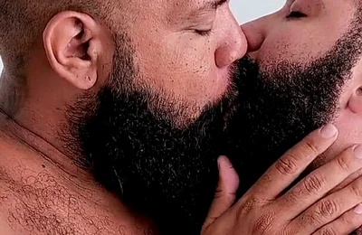 Rique Martins Fucks Tio Barbudo Part 1