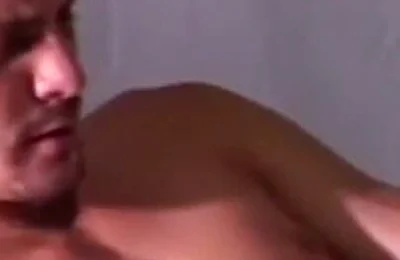 JNRC.fr - A straight man fucks two gay men