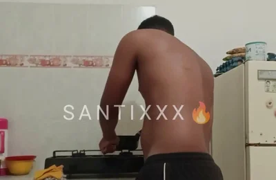 Big Dick Gets Horny When He Cooks