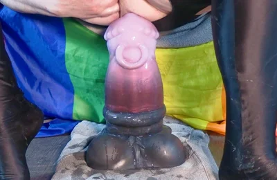 Stretching and Gaping with Different Toys