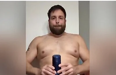 Deep Strokes In The Fleshlight