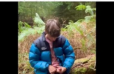 Twink Forest Wank