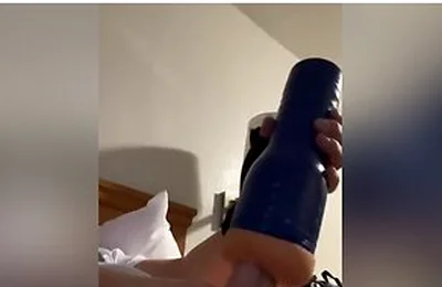 Using My Fleshlight In A Hotel Room Until Cum
