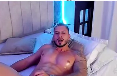 Seth Vega On Bearded Hottie Gets Oiled Up And Jerks Off