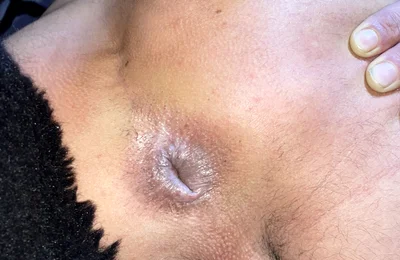 Ass Spreading and I Show Ya Ma Hole