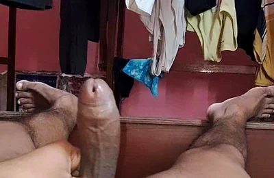 A Young Indian College Boy Is Doing It