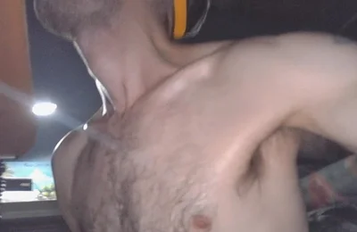 My Piss in the Bath so Hornyyyyy