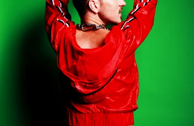 Maxence Angel Fucks Summer Apollo Bareback in Brazil