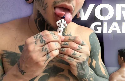 The Giant Demon Macabreink Plays with Two Tiny Humans and Devours Them